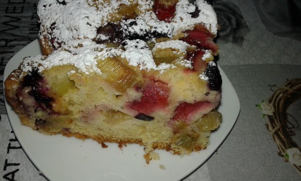 Ciasto rabarbarowo - truskawkowo - borówkowe
