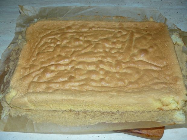 Ciasto truskawkowe z bezą