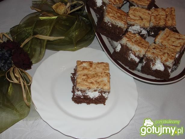 Ciasto z kremem czekoladowym i kokosem 