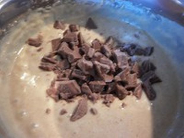 Cynamonowo - czekoladowe babeczki ze świeżą morelą