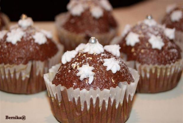Czekoladowe śnieżne muffinki 
