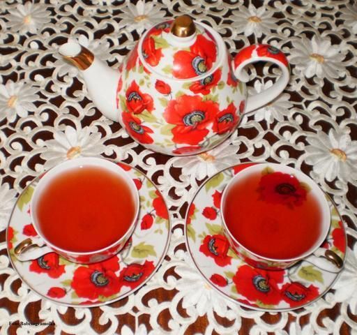 Czerwona herbatka – Rooibos :