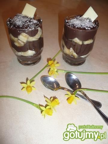 deser czekoladowo- bananowy