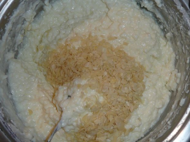 Deser ryżowo-malinowy
