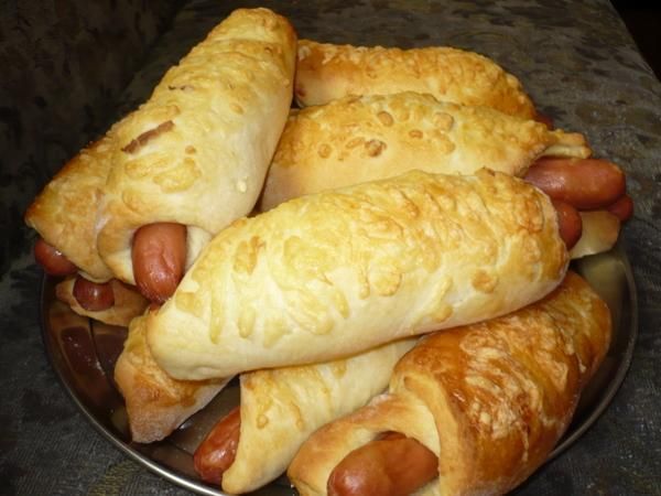 Domowe hot-dogi