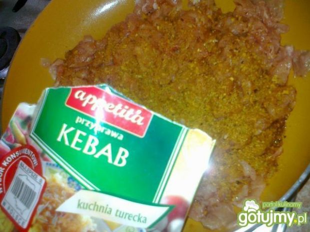 Domowy kebab z czerwoną kapustą 