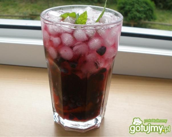 Drink Mohito z jagodami