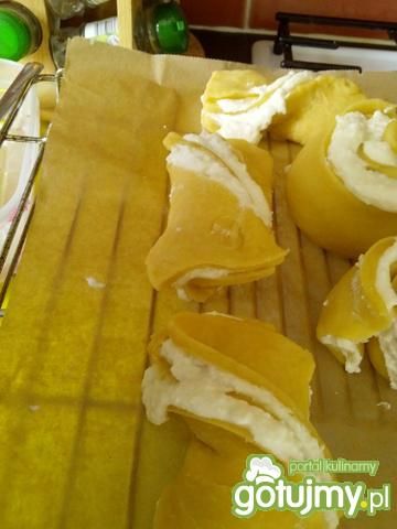 Drożdżówki z serem wg Agabi