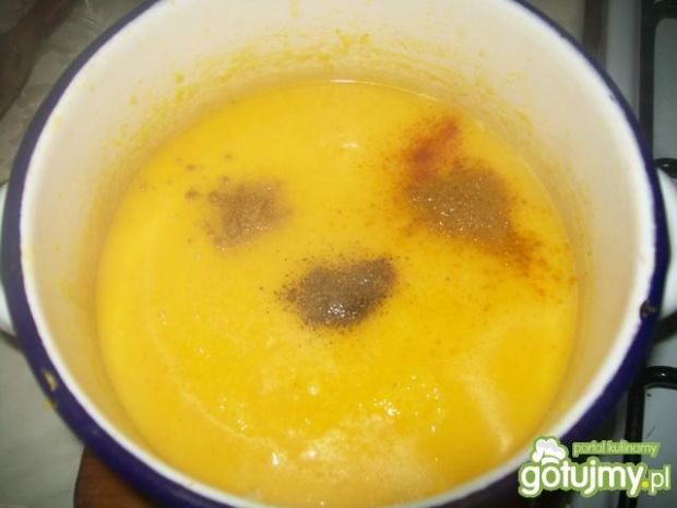 Dyniowo-kokosowa zupa krem