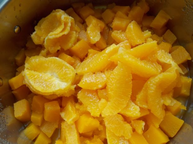 Dżem dyniowo-pomarańczowy z imbirem