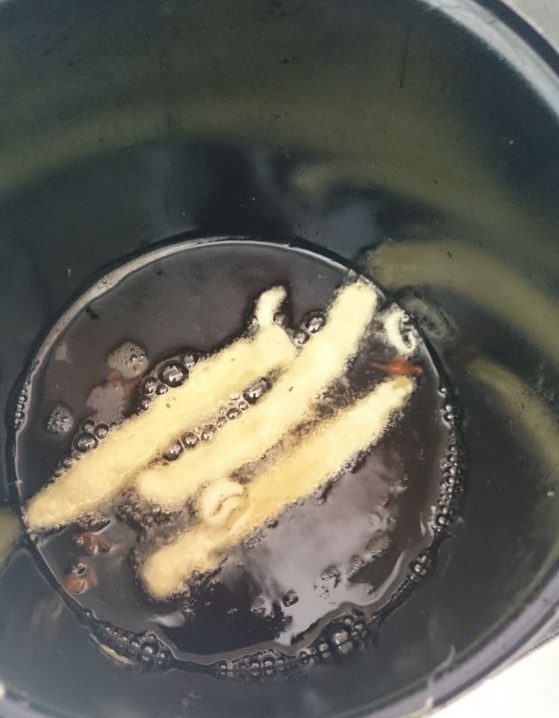Fasolka szparagowa w puchatym cieście serowym
