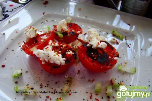 Grillowane pomidorki z kozim serem 
