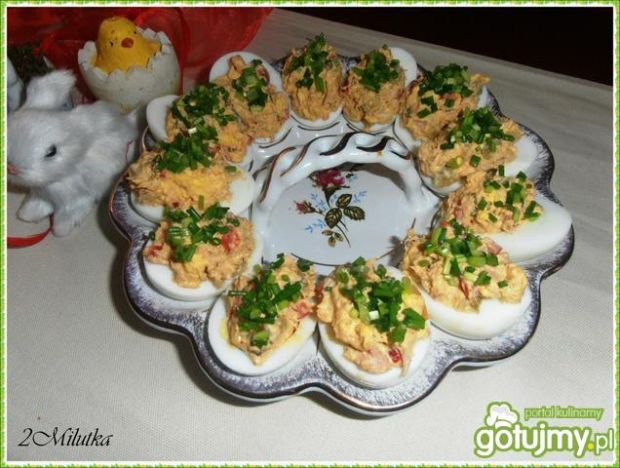 Jajeczka nadziewane tuńczykiem
