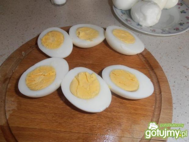 Jajeczka w tatarskim sosie
