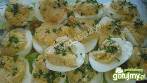 Jajka faszerowane łososiem(4)
