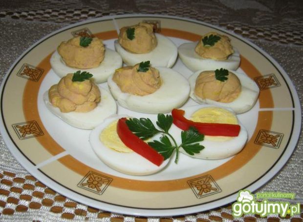 Jajka faszerowane pasztem
