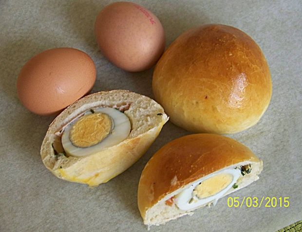 Jajka w cieście chlebowym 