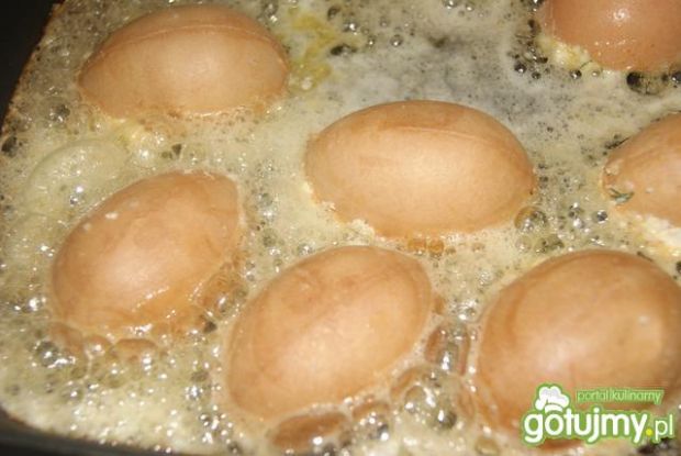 Jajka w panierce parmezanowej