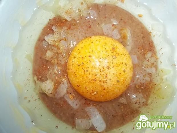 Jajka zapiekane z kotletem