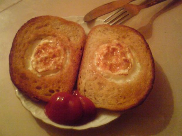 Jajko w chlebku
