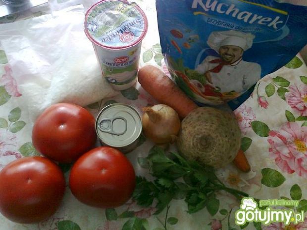 Jarzynowa zupa pomidorowa