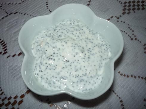 jogurt migdałowo-makowy