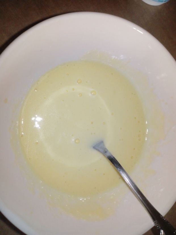 Jogurtowe ciasto cytrynowe z czereśniami