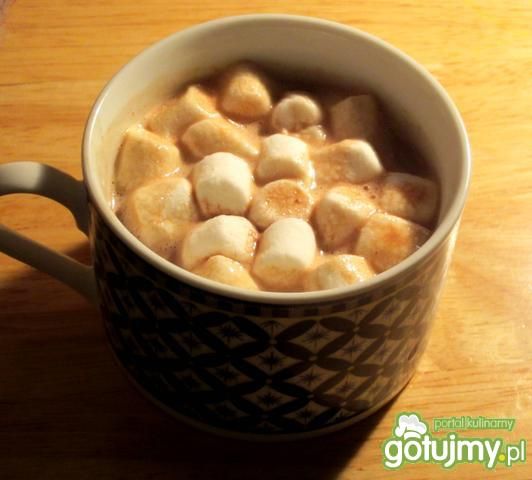 Kakao z piankami marshmallows