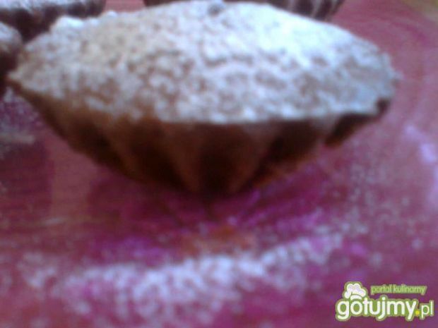 Kakaowe babeczki z cukrem pudrem