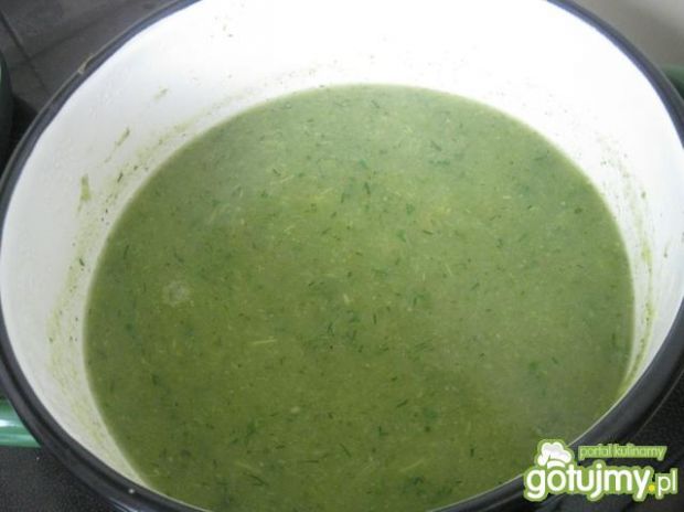 Kapuściano-kalafiorowa zupa z wkładką