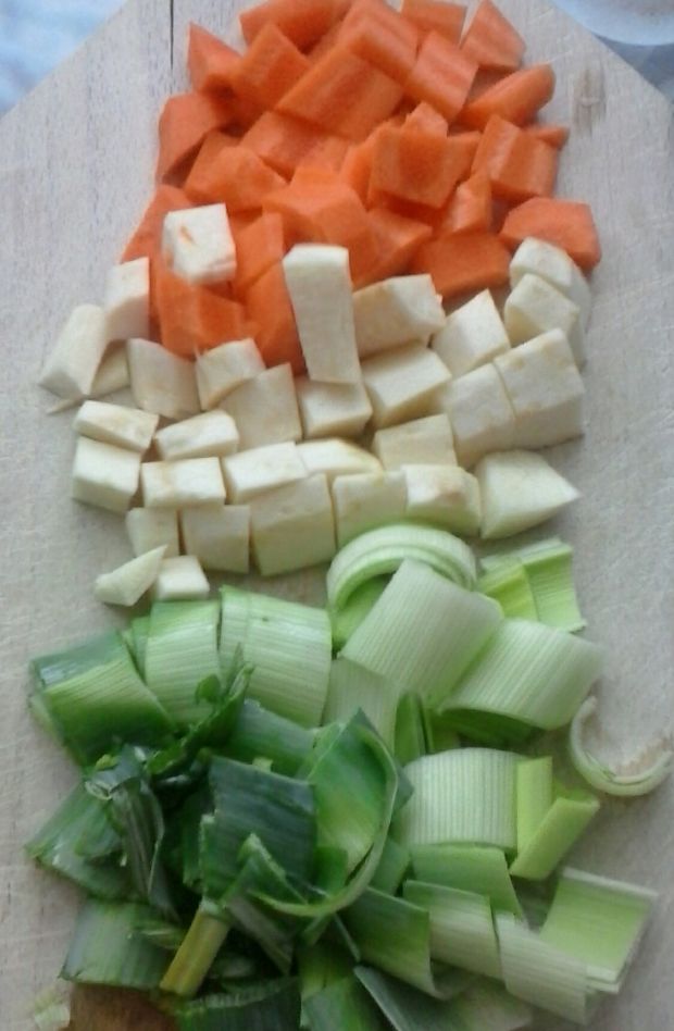 Karkówka pieczona w przyprawach z warzywami
