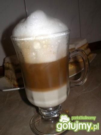Kawa Latte Macchiatto wg Mychy