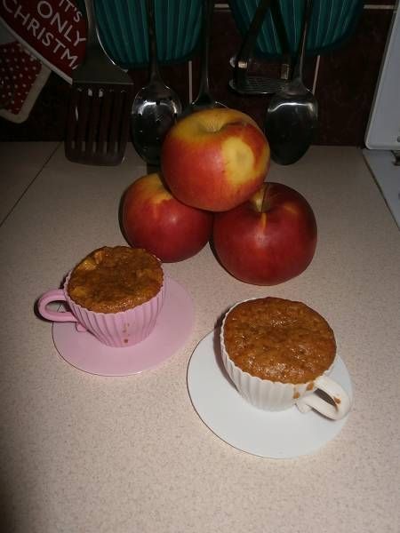 Kawowe muffiny z jabłkiem