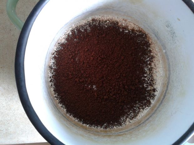 Kawowo-czekoladowa pianka na chrupiącym spodzie 
