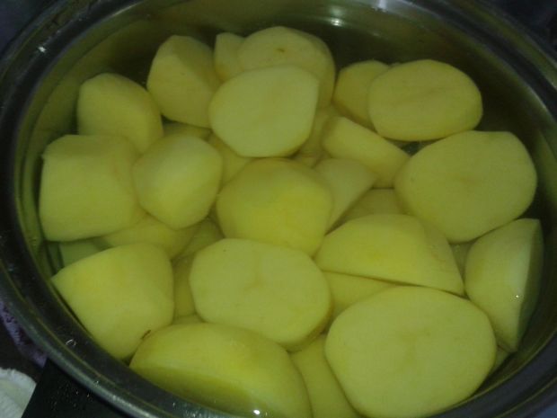 Kluski z młodych ziemniaków