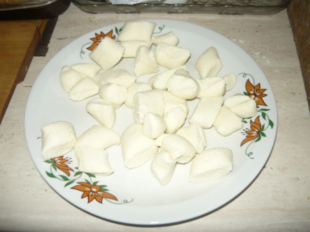 Kluski z ziemniakami i serem