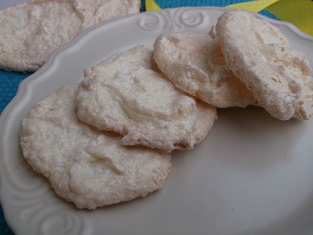Kokosowo - bezowe ciasteczka