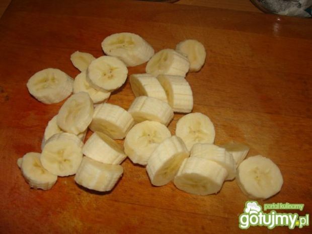 Koktajl bananowy z mleczkiem kokosowym