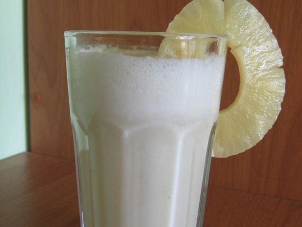 Koktajl mleczno-ananasowy