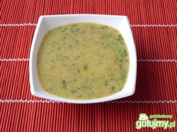 Kolorowa zupa krem ze szpinakiem