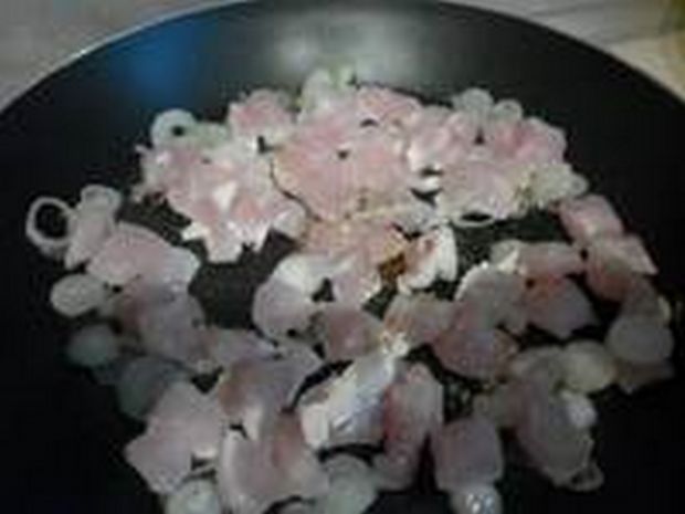 Kolorowe risotto na piersi z kurczaka 