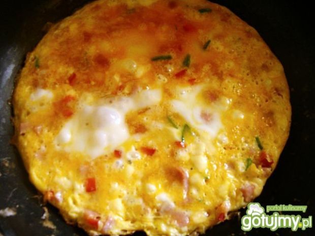 Kolorowy omlet na śniadanie