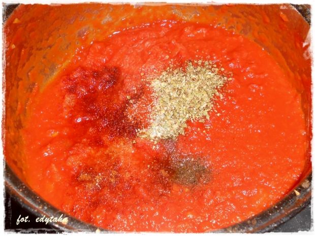 Kotleciki nadziewane pomidorkiem koktajlowym