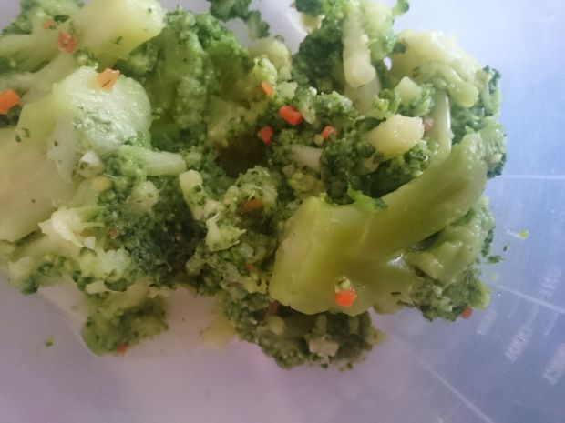 Kotlety brokułowe z mozzarellą 