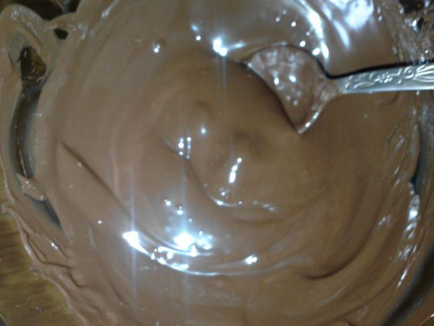 Krem czekoladowy z malinami