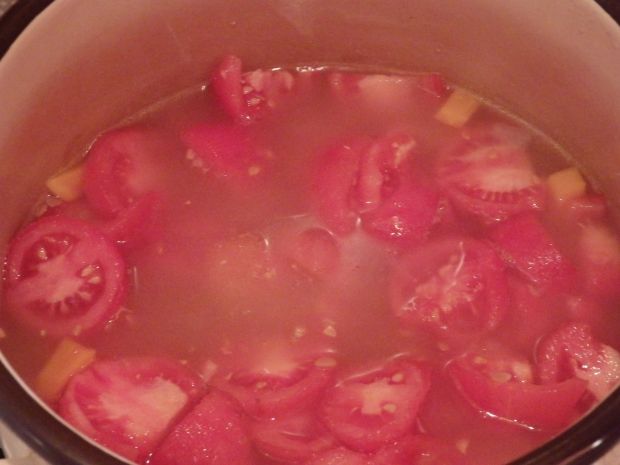 Krem pomidorowy z soczewicą