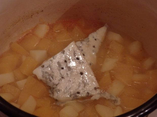 Kremowa zupa dyniowa z gorgonzolą