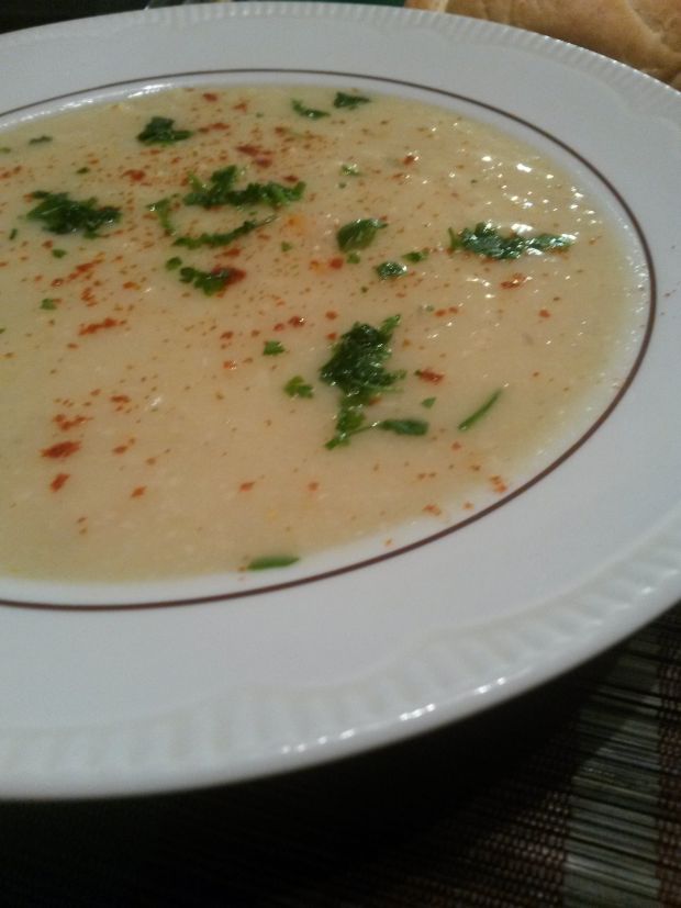 Kremowa zupa z białej fasoli