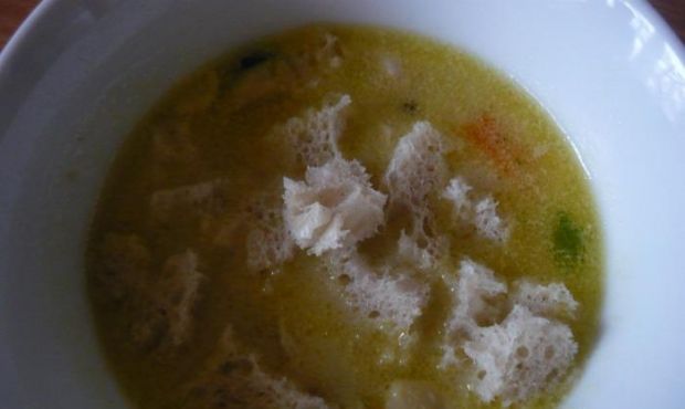 Kremowa zupa z chlebem