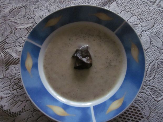 Kremowa zupa  z grzybów mun